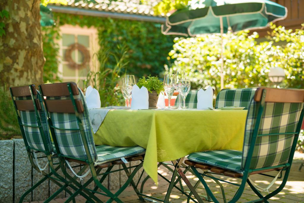 Pflugwirts Und Hotel Oberkirch (Baden)